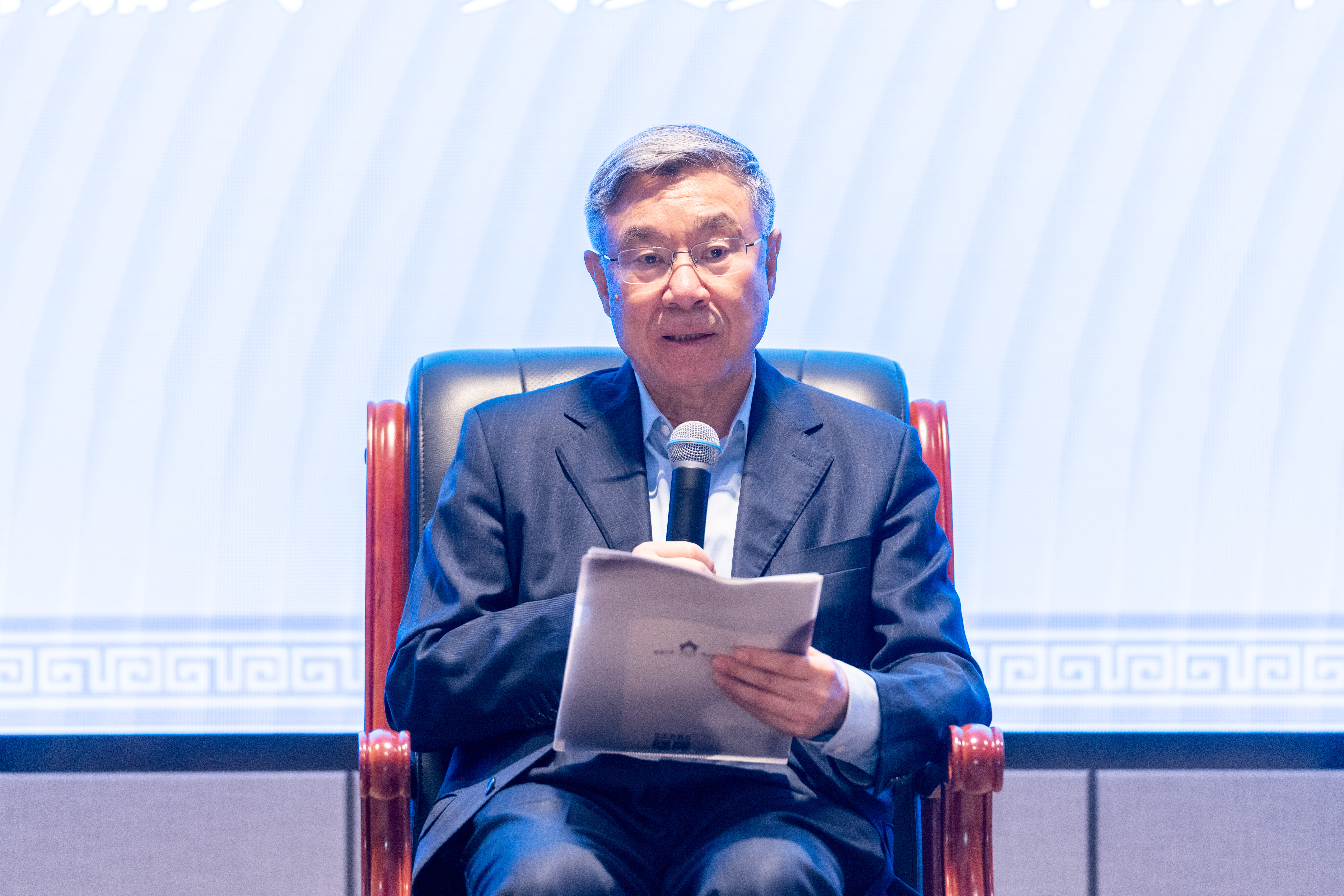 我院承办2025北京文化论坛“基于历史、文学、文化等多维视角拓展中外人文交流”专业沙龙